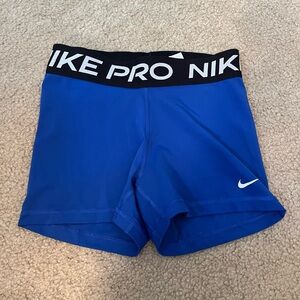 Women’s Blue Nike Pros Size Small
